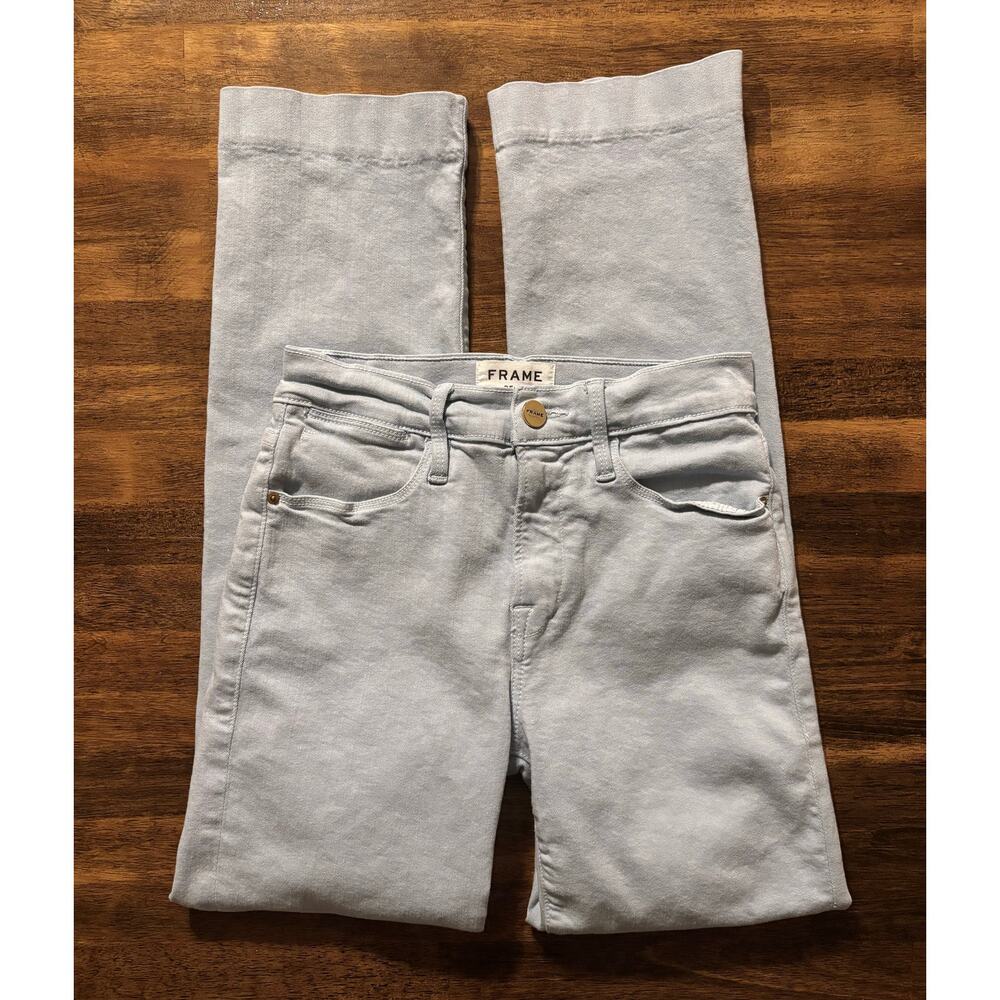 FRAME Le High Straight Leg Jeans in Light Gray